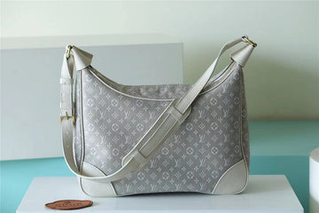 EC Fashion Lu-Vi bags - 9943