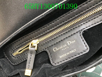 Christian Dior Luxury Bag - The Tote   508