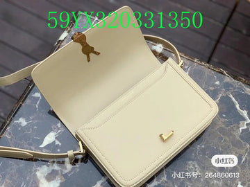 EC - YLS Bags - 1945