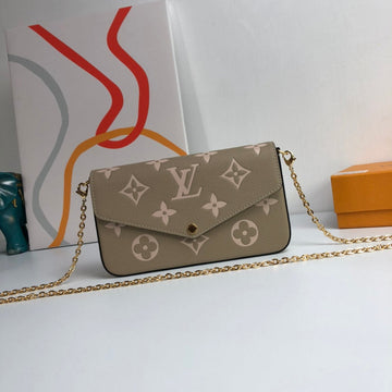 EC - LOV Wallet - 1273