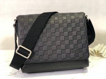 EC - LOV Women Bag - 1126