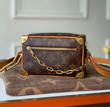 EC - LOV Bags - 2997
