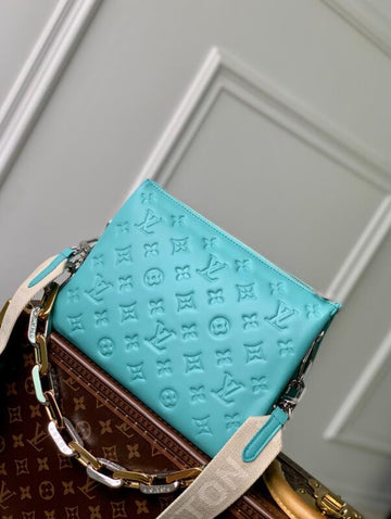 EC - LOV Bags - 1118