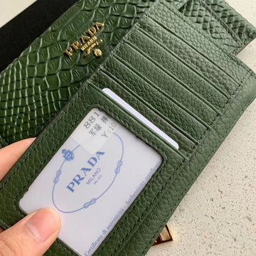 EC - PD Wallet - 494