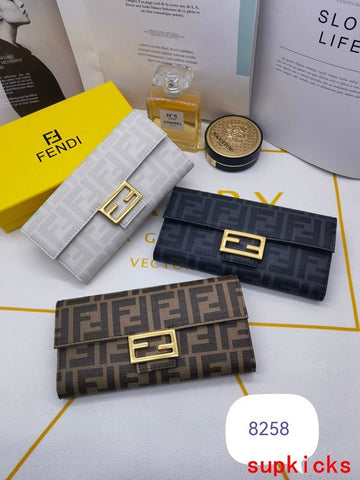 CS - Mix Wallets - 641