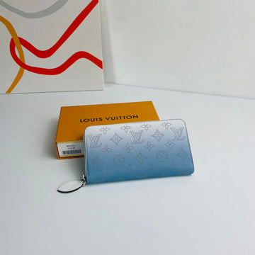 EC - LOV Wallet - 547