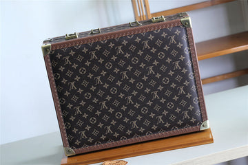 EC Fashion Lu-Vi bags - 9520