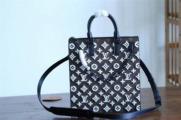 EC Fashion Lu-Vi bags - 10433
