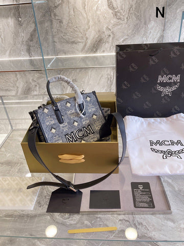 EC - MQM Bags - 037