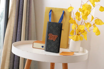 EC - LOV Wallet - 775