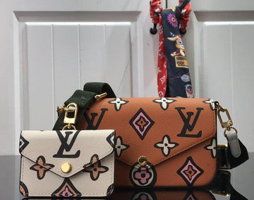 EC Luxury - LOV Bags - 2330