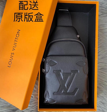 EC - LOV Bags - 1048
