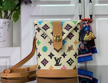 EC - LOV Bags - 110