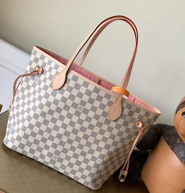 EC - LOV Bags - 2534