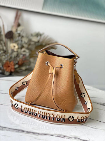 EC Fashion Lu-Vi bags - 17534