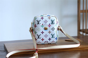 EC Fashion Lu-Vi bags - 9395