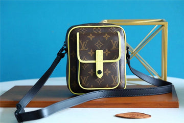 EC Fashion Lu-Vi bags - 10278