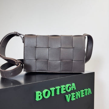 EC - BOV Women Bag - 1340
