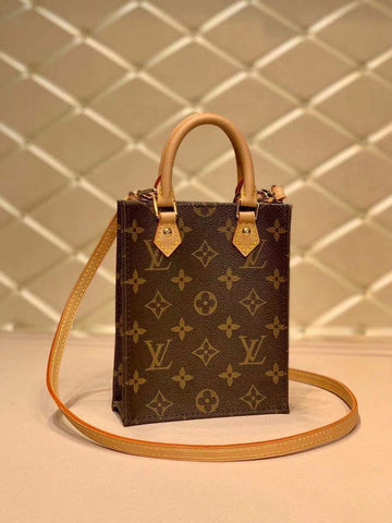 EC Fashion Lu-Vi bags - 17094