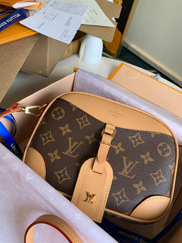 EC Fashion Lu-Vi bags - 17791