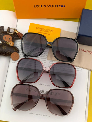 EC - LOV Sunglass - 106