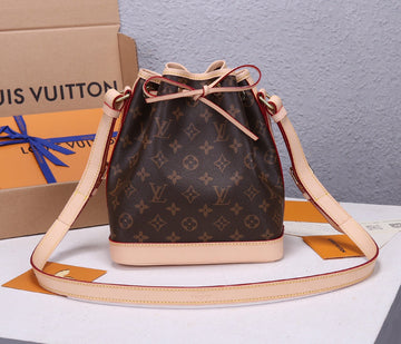 EC Fashion Lu-Vi Bags - 16970