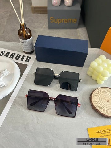 EC - LOV Sunglass - 154