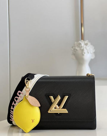 EC - LOV Bags - 1590