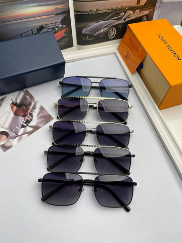 EC - LOV Sunglass - 127