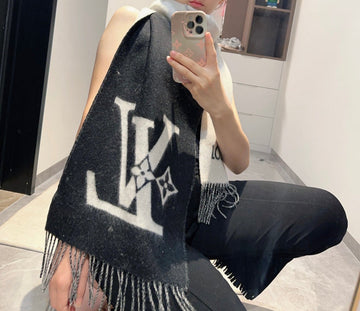 EC - LOV Scarf - 216