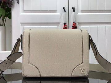 EC Fashion Lu-Vi bags - 17346