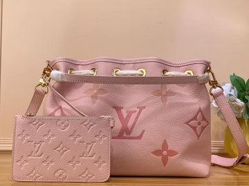 EC - LOV Bags - 976