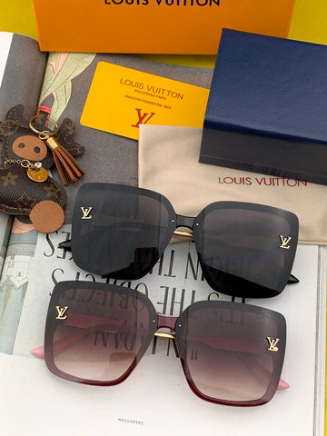 EC - LOV Sunglass - 167