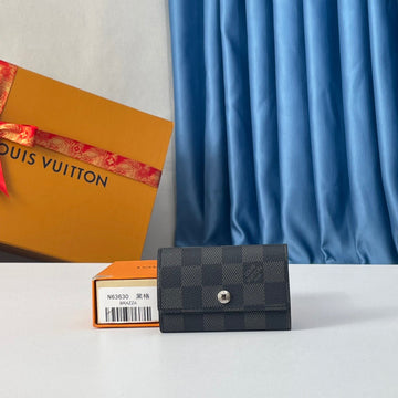 EC - LOV Wallet - 1327