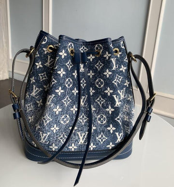EC - LOV Bags - 1842