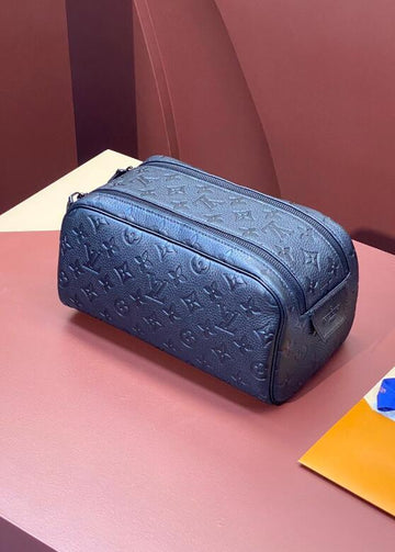 EC - LOV Bags - 568