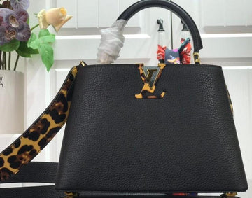 EC - LOV Bags - 2719