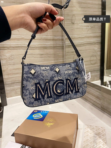 EC - MQM Bags - 072