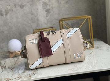 EC - LOV Bags - 2034