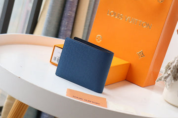 EC - LOV Wallet - 949