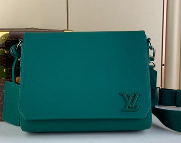 EC - LOV Bags - 1075