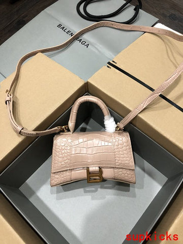 CS - BG Hourglass Bags - 093