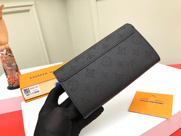 EC - LOV Wallet - 170