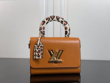 EC - LOV Women Bag - 2111