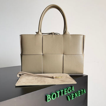 EC - BOV Women Bag - 1244