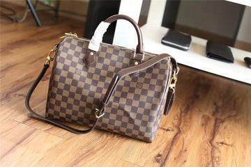 EC Fashion Lu-Vi bags - 8150