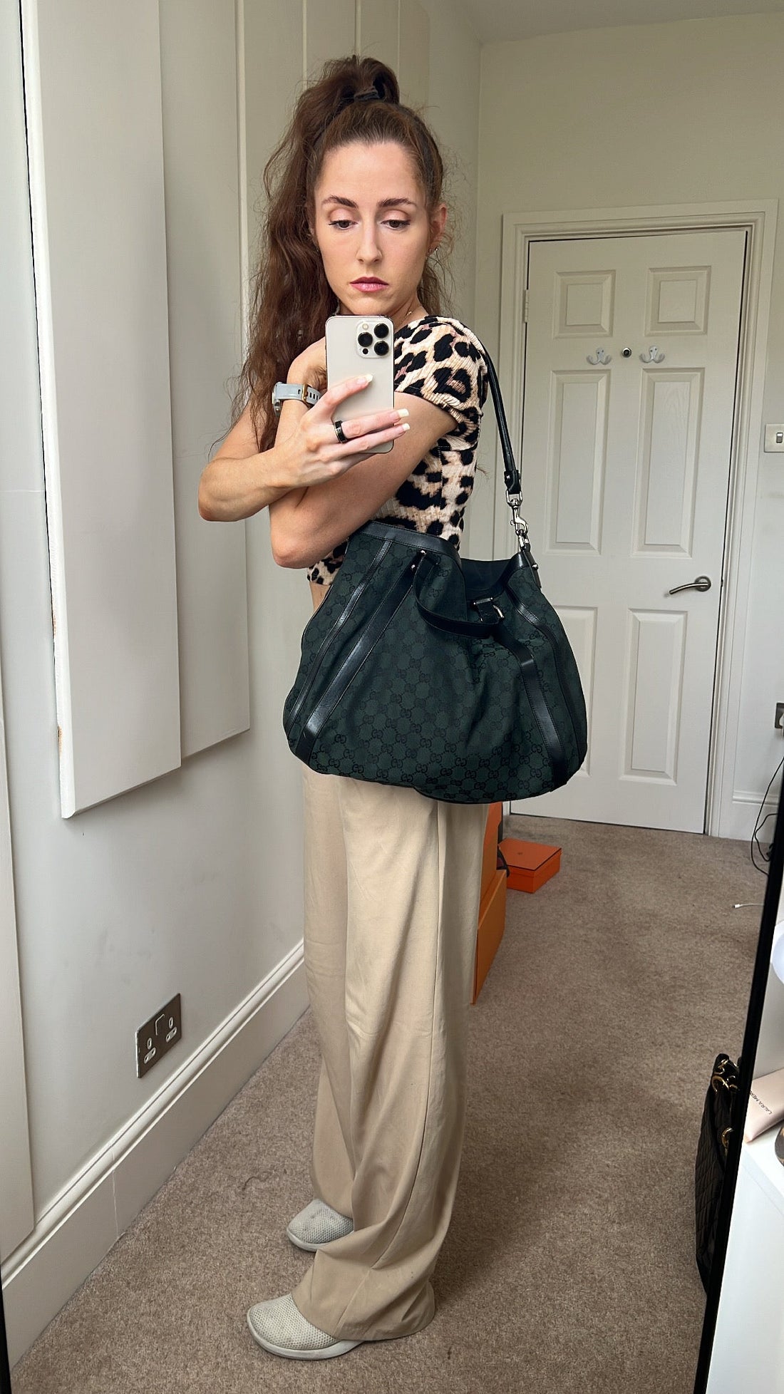 Gucci Abbey Convertible EC Canvas Tote