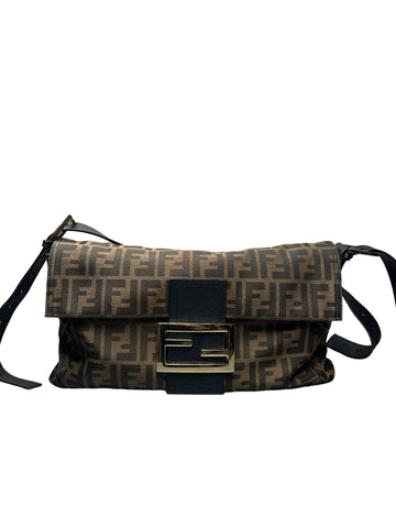 FENDI- Maxi Baguette (Crossbody)