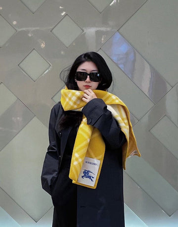 EC - BOR Scarf - 037