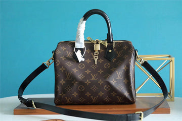 EC Fashion Lu-Vi bags - 8153